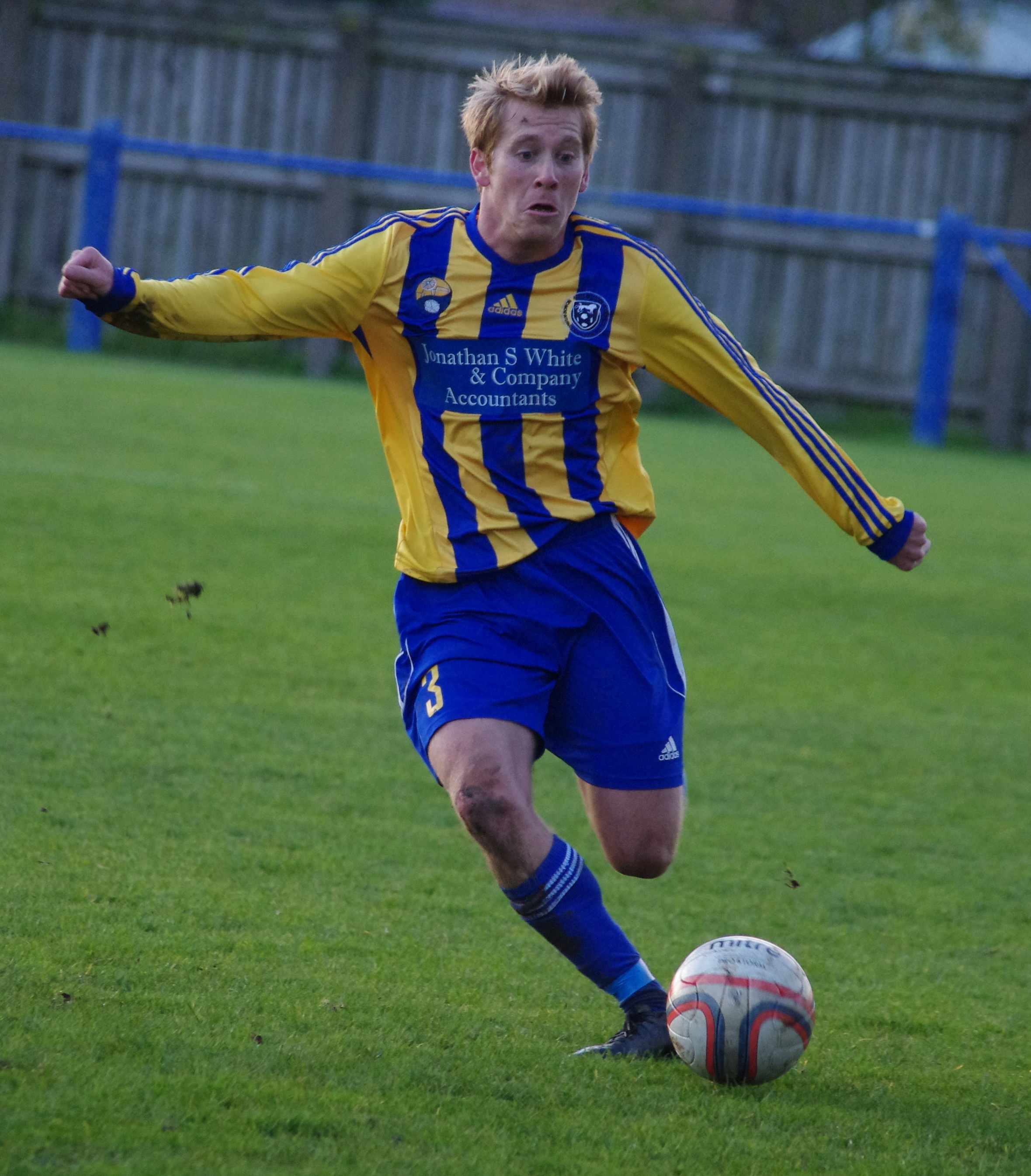 Logan McDaniel in action for Garforth Town