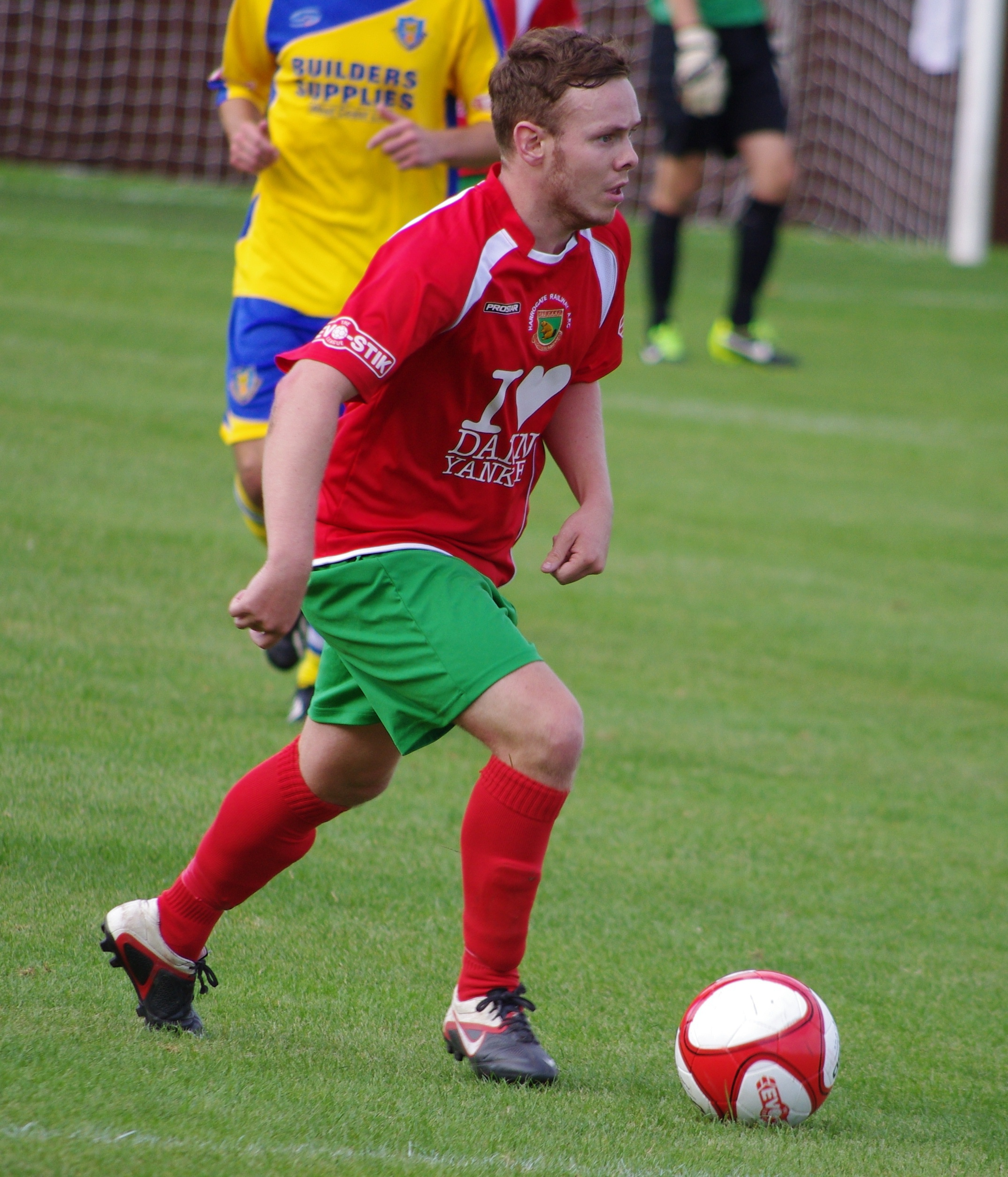 Nathan Cartman has earned praise from Harrogate Railway chief Billy Miller after his move to neighbours Harrogate Town