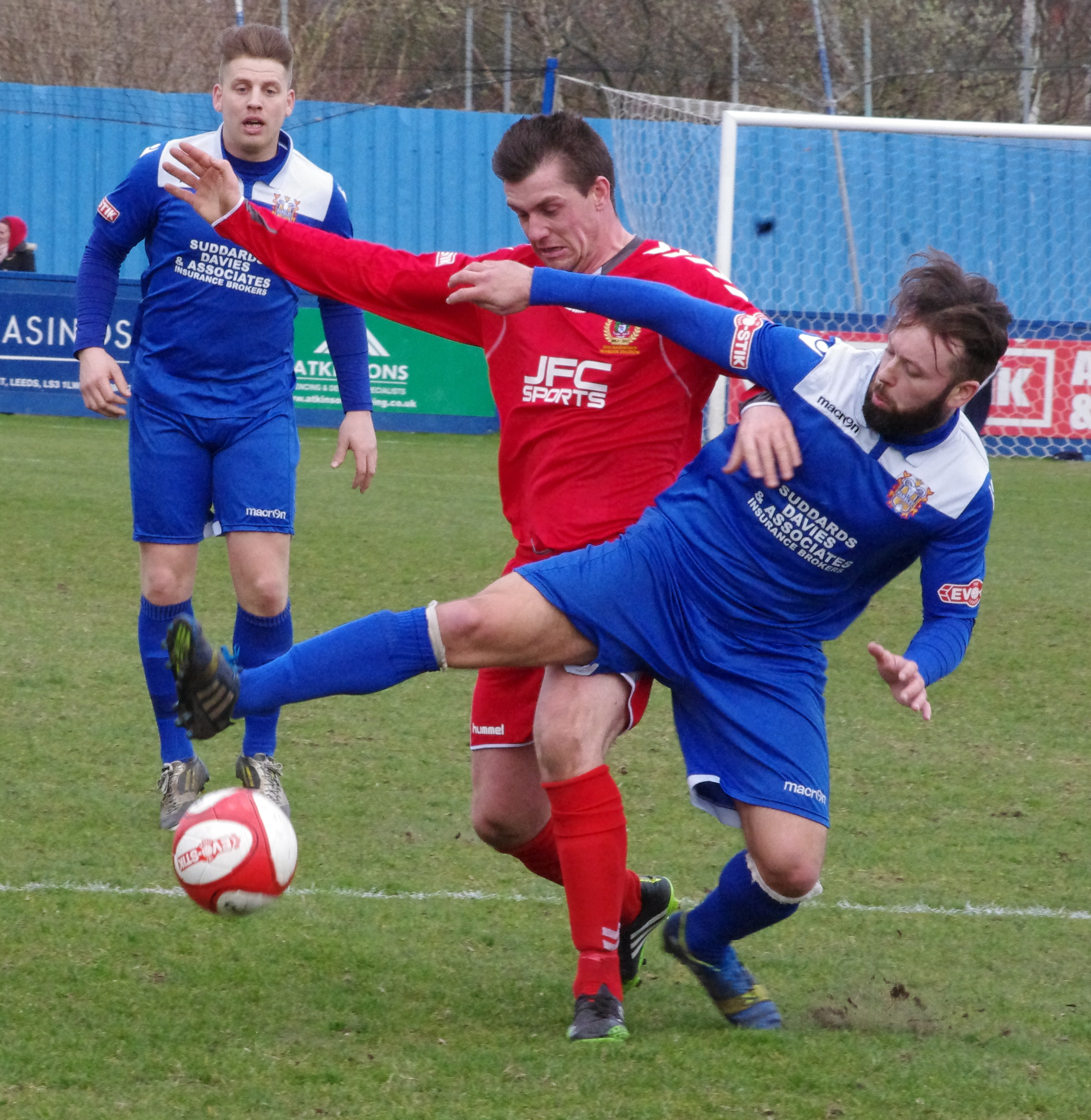 Action from Farsley AFC 0-1 Curzon Ashton