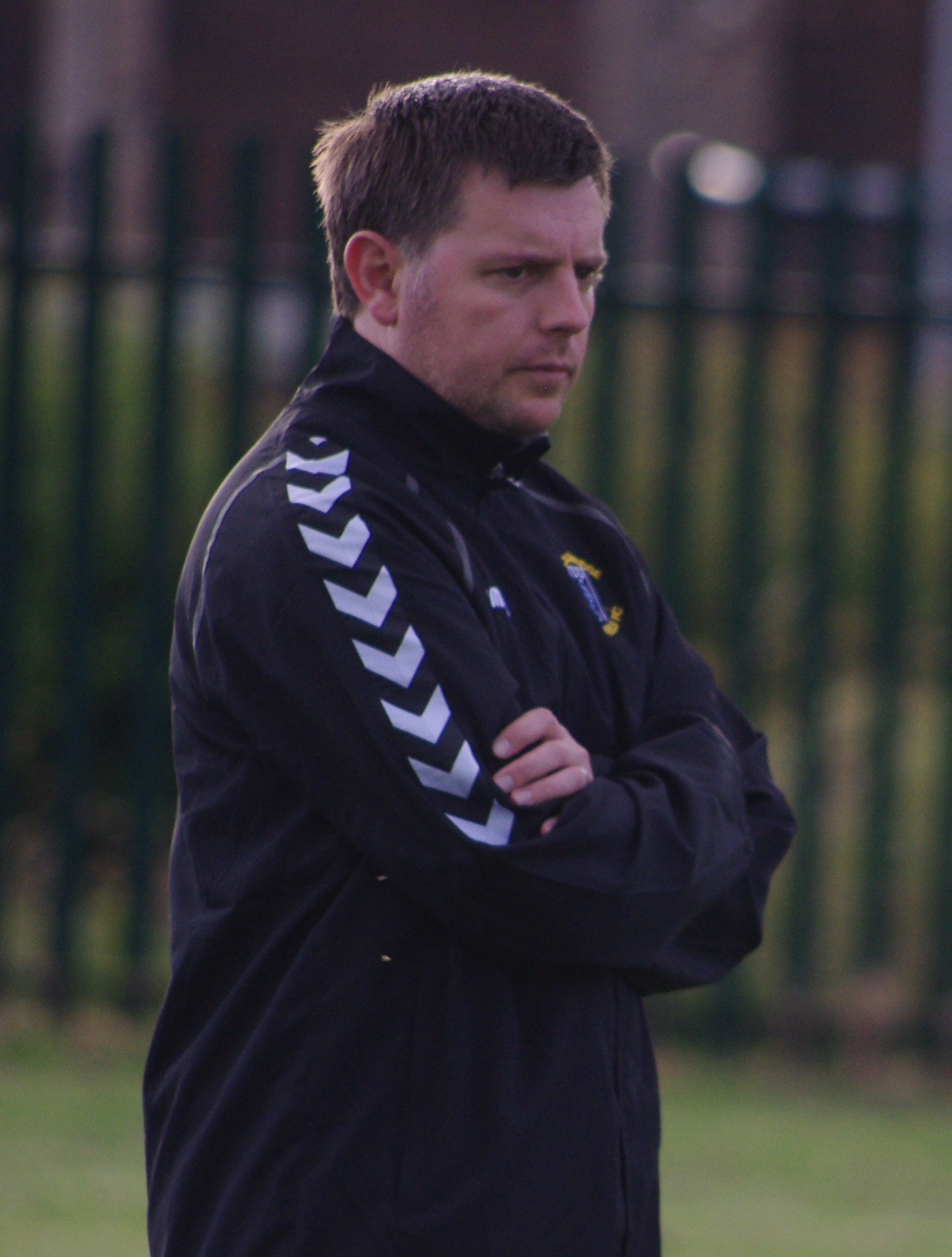 Stocksbridge manager Chris Hilton has signed Ben Turner and Cole Payne