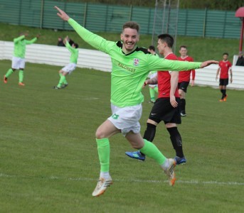 Max Leonard celebrates putting AFC Emley ahead at Shirebrook. Picture: Mark Parsons