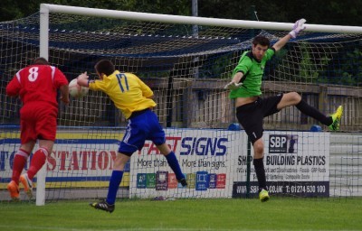 Stocksbridge arguably should have had a penalty late-on after Ash Preece appeared to handle