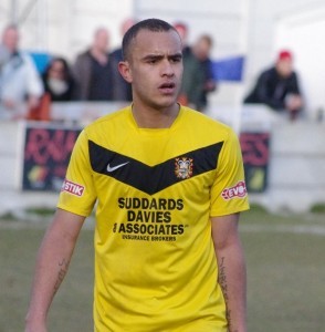 Former Farsley Celtic and Bradford (Park Avenue) playmaker Matty James has signed for Pontefract Collieries