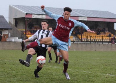 Ruben Jerome attempts to control the ball. Picture: Mark Parsons