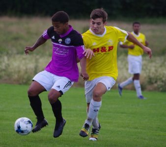 Craig Tonkinson in action for Garforth