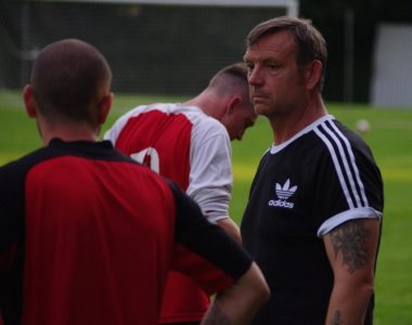 Worsbrough Bridge manager Ian Shirt