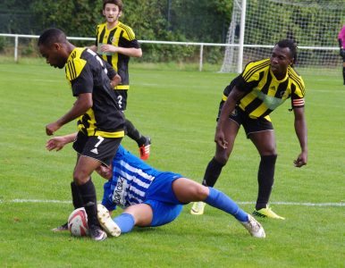 James Reed tackles Mottley-Henry