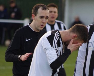 Referee Michael Leneghan showed calmness 